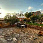 Tranquil Haven: Rastoni Neokhorion (Messenia)