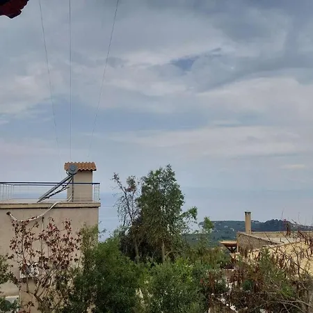 Tranquil Haven: Rastoni Neokhorion (Messenia)