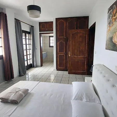 Tranquil Haven: Rastoni Villa Neokhórion