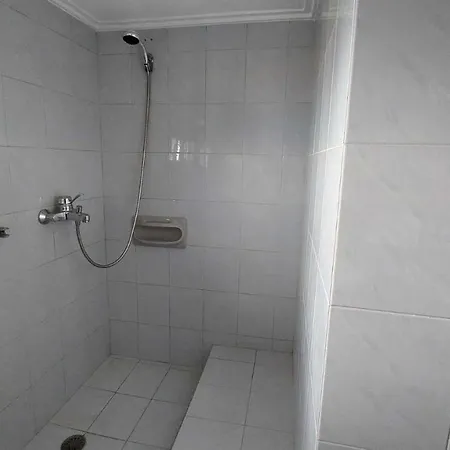 Villa Tranquil Haven: Rastoni