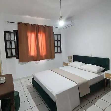 Tranquil Haven: Rastoni Neokhórion