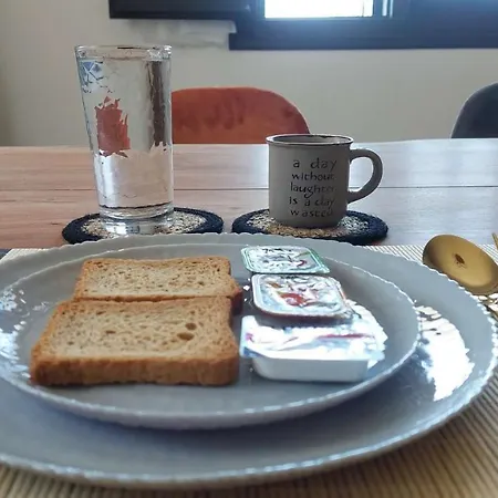 Tranquil Haven: Rastoni Neokhorion (Messenia)