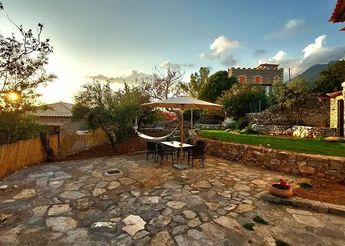 Tranquil Haven: Rastoni Neokhorion (Messenia)