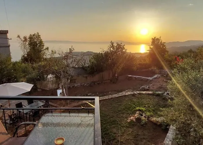 Tranquil Haven: Rastoni Villa